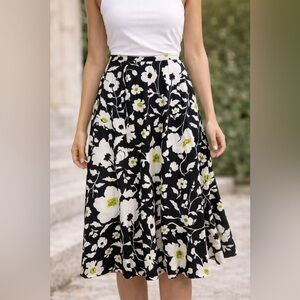 Chico’s Floral Beaded Midi A-Line Skirt Black White Green Size 0 (US 4)
